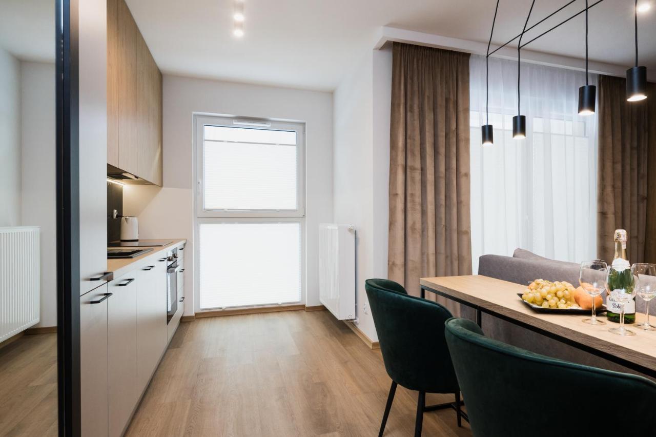 Tauron Arena Apartment With Garage - Krakow Lema Eksteriør billede