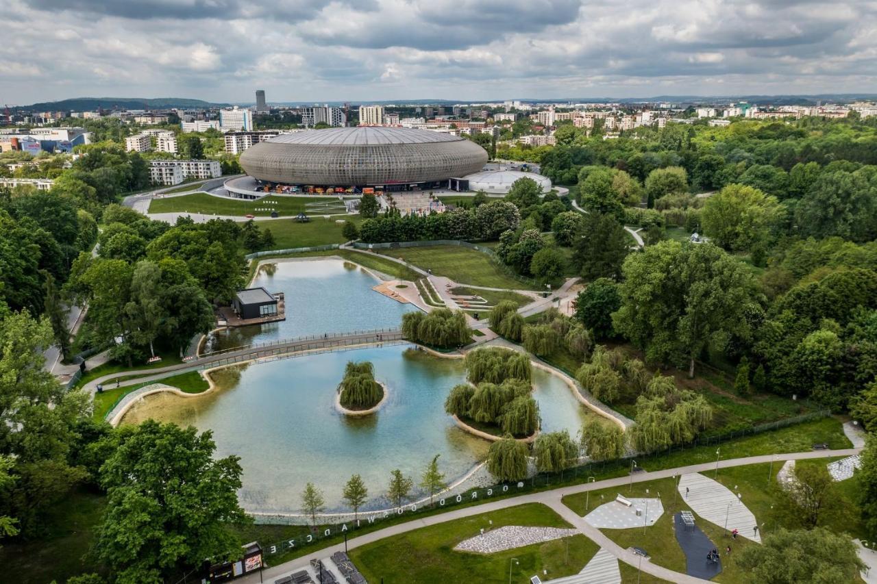 Tauron Arena Apartment With Garage - Krakow Lema Eksteriør billede