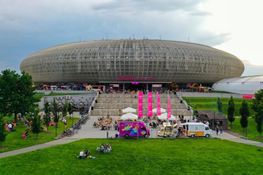 Tauron Arena Apartment With Garage - Krakow Lema Eksteriør billede