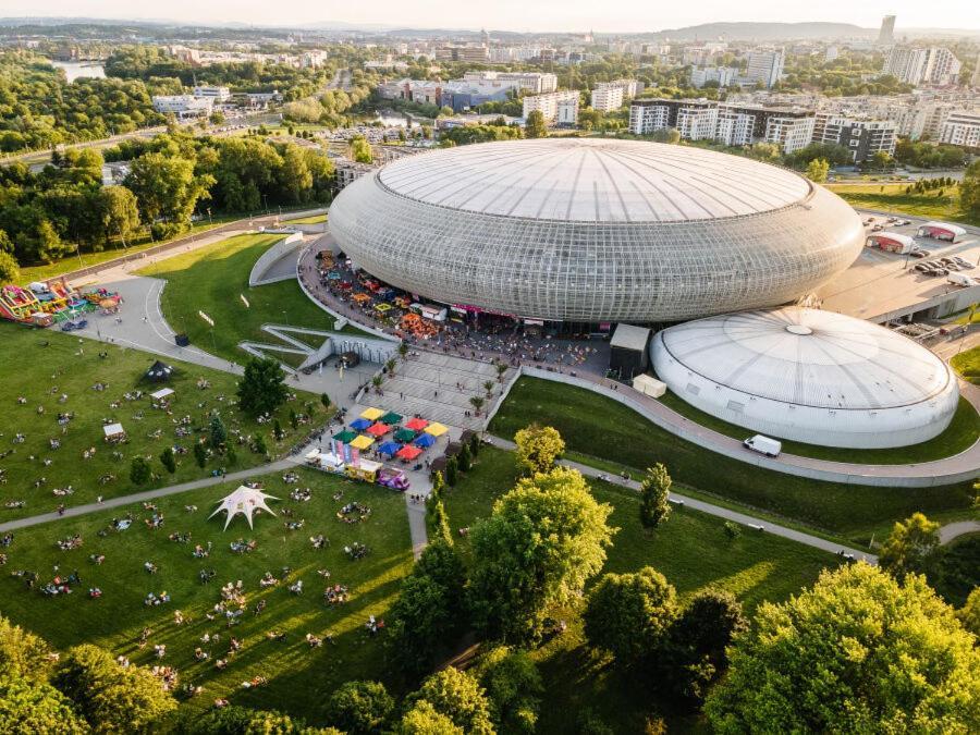 Tauron Arena Apartment With Garage - Krakow Lema Eksteriør billede