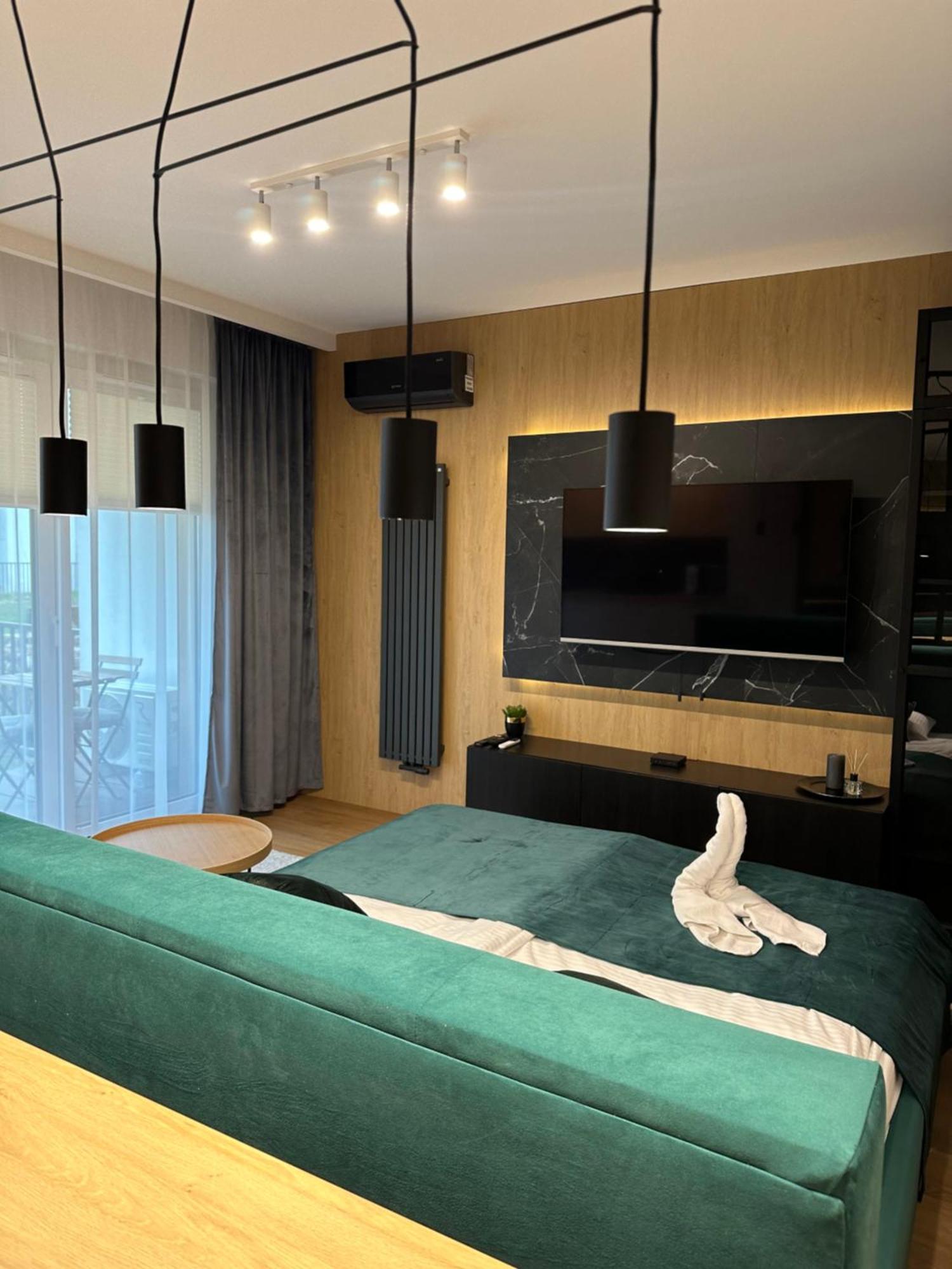 Tauron Arena Apartment With Garage - Krakow Lema Eksteriør billede