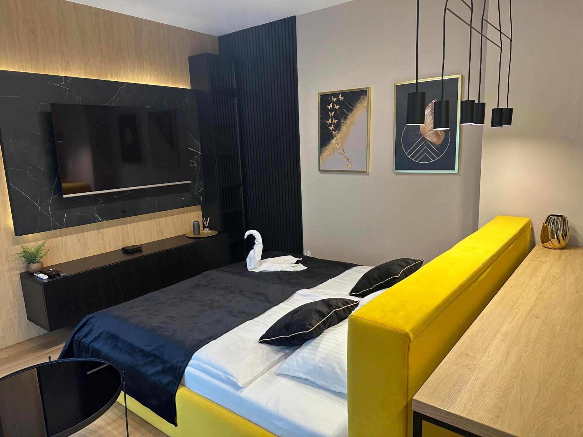 Tauron Arena Apartment With Garage - Krakow Lema Eksteriør billede